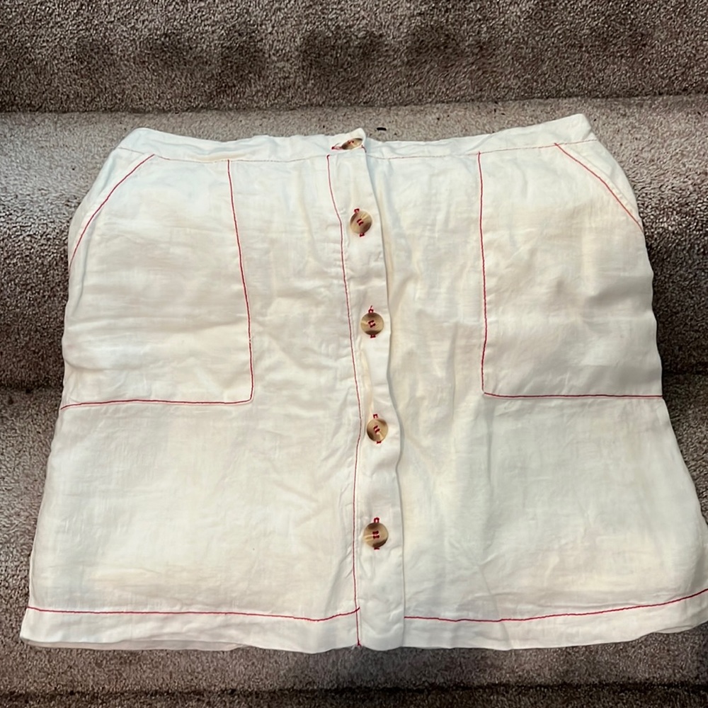 NWT skirt